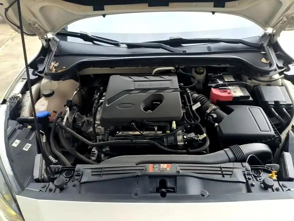 2021 Ford Focus Sedan EcoBoost 180 Automatic ST Line — миниатюра 20