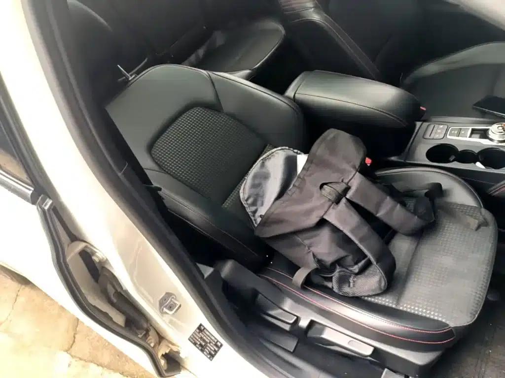 2021 Ford Focus Sedan EcoBoost 180 Automatic ST Line — миниатюра 25