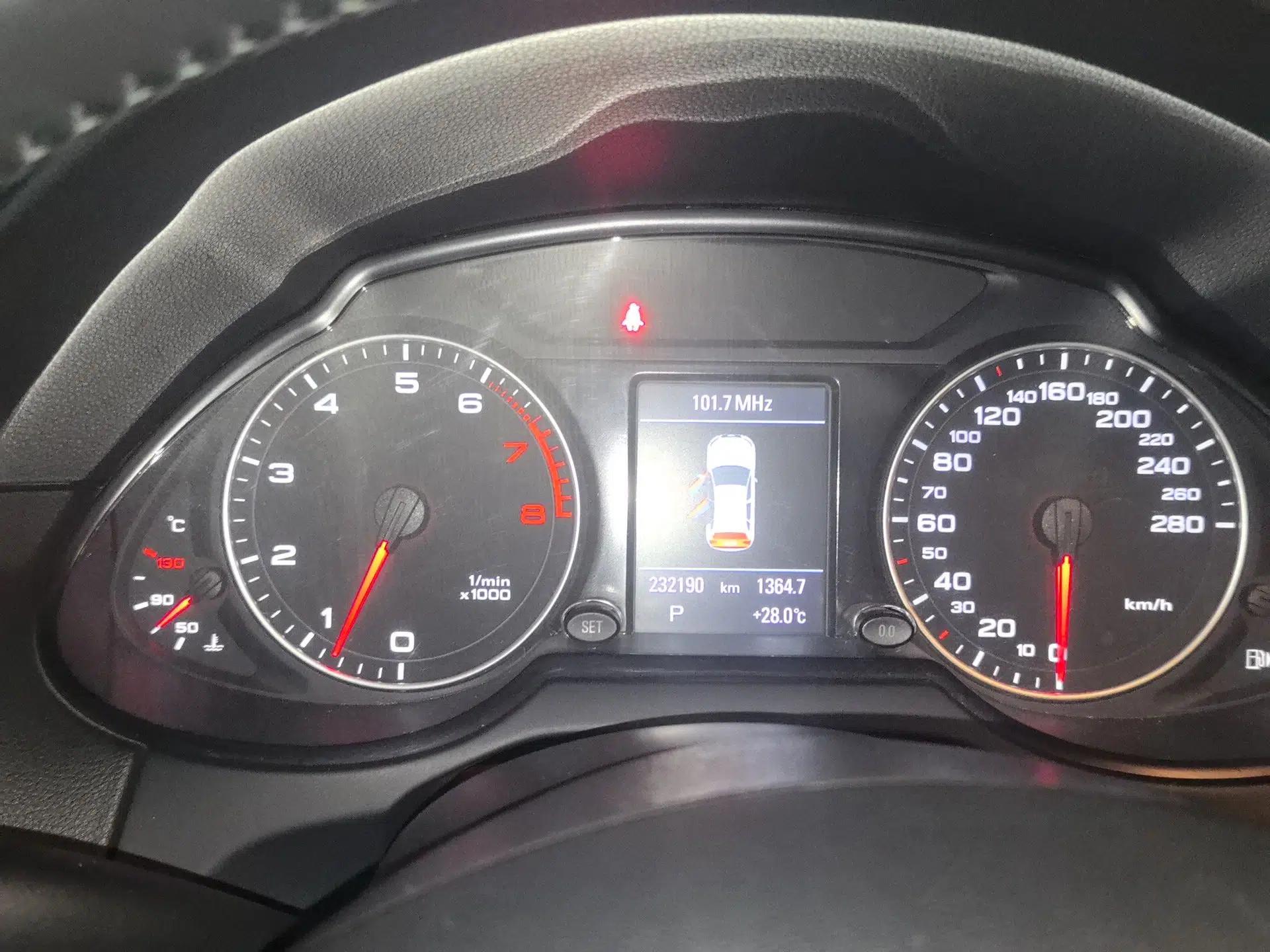 Audi Q5 2010 3.2 FSI Sport Edition — миниатюра 11