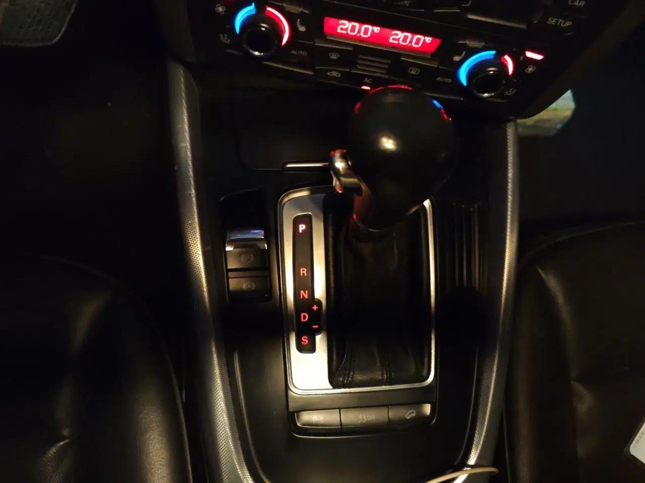 Audi Q5 2011 2.0TFSI Technology Model — миниатюра 14