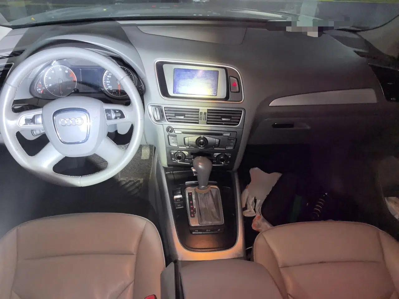 Audi Q5 2012 2.0TFSI Technology Model — миниатюра 9