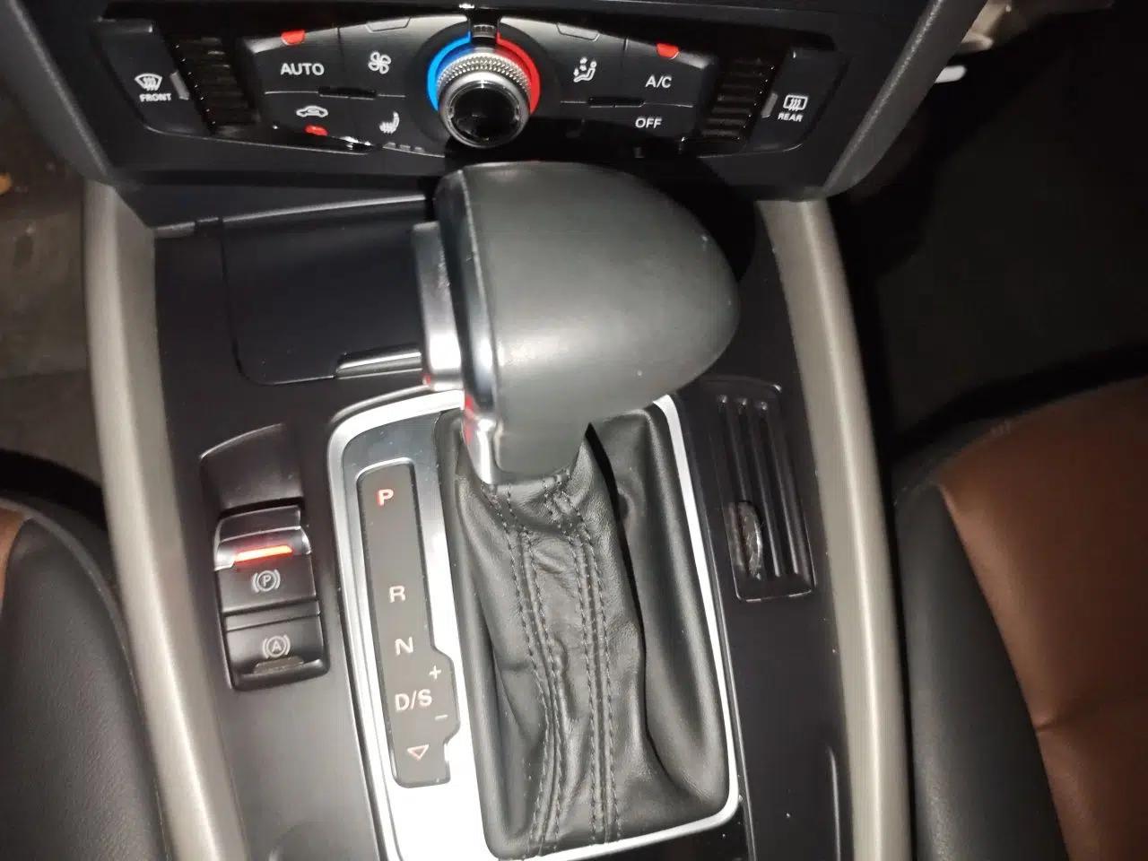 Audi Q5 2017 Plus 40 TFSI Ambition Model — миниатюра 14