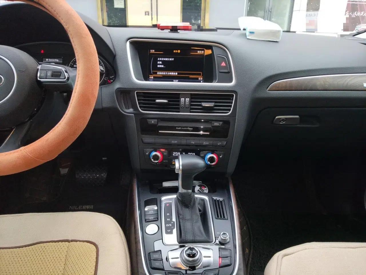 Audi Q5 2017 40 TFSI Comfort Model — миниатюра 13