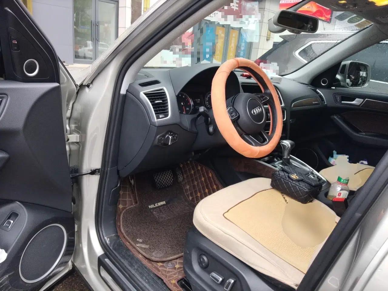 Audi Q5 2017 40 TFSI Comfort Model — миниатюра 16