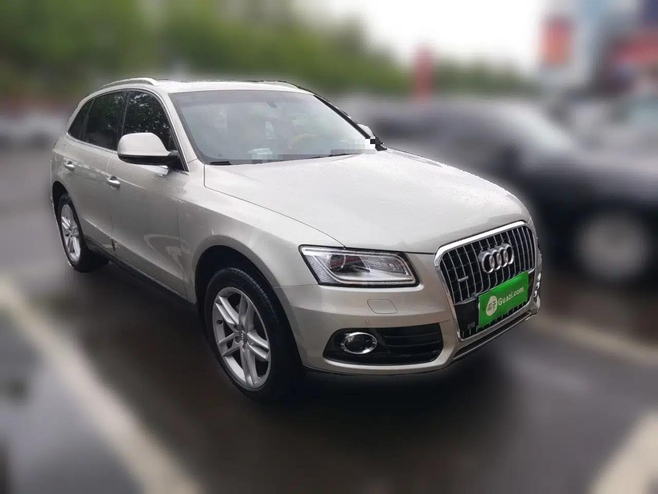 Audi Q5 2017 40 TFSI Comfort Model — миниатюра 3