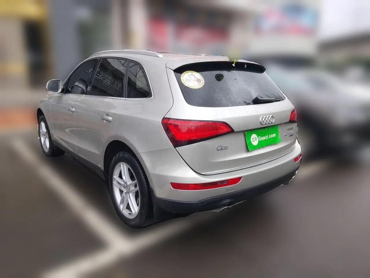 Audi Q5 2017 40 TFSI Comfort Model — миниатюра 4