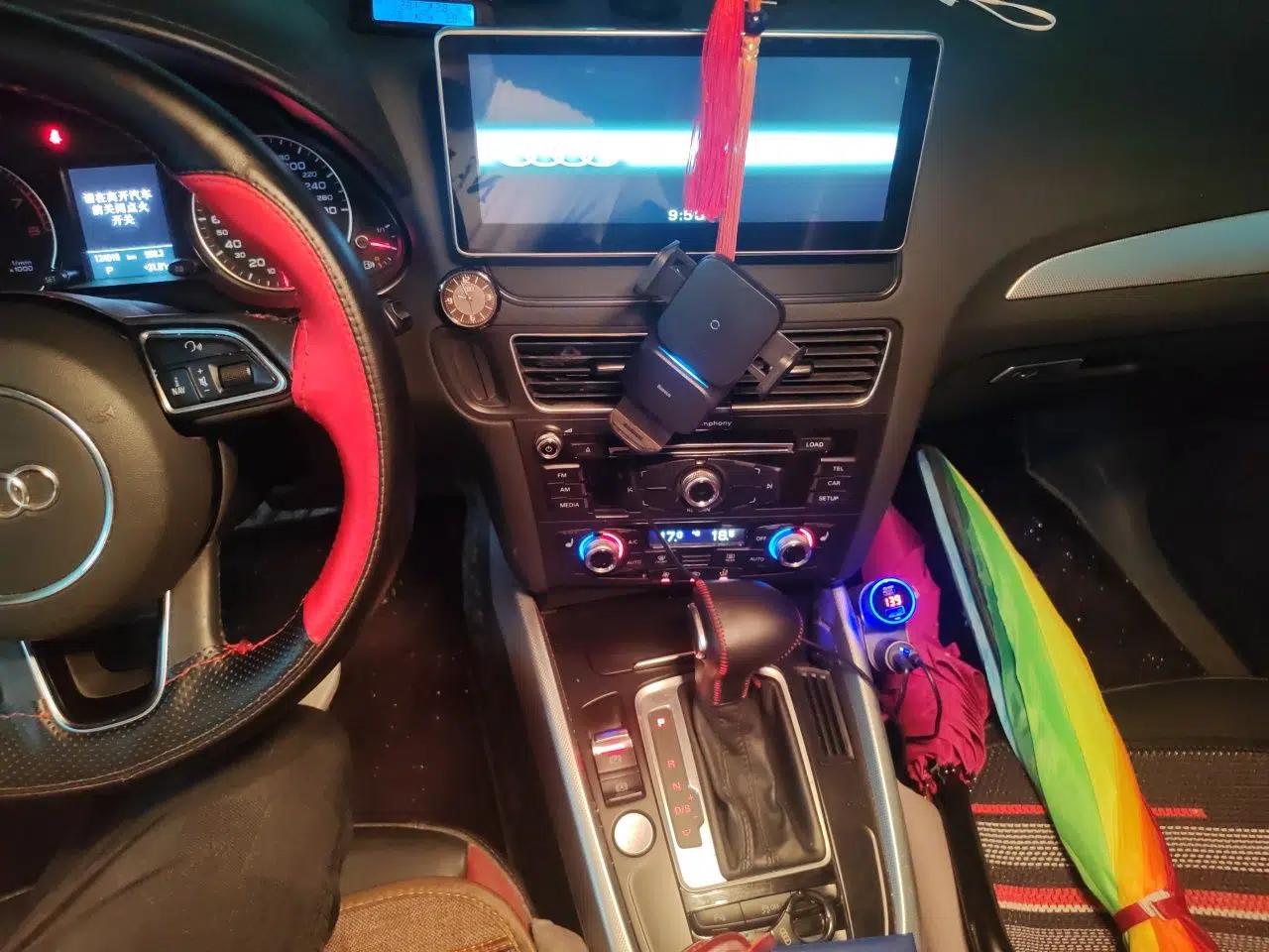 Audi Q5 2018 Collector's Edition 40 TFSI Technology Model — миниатюра 13