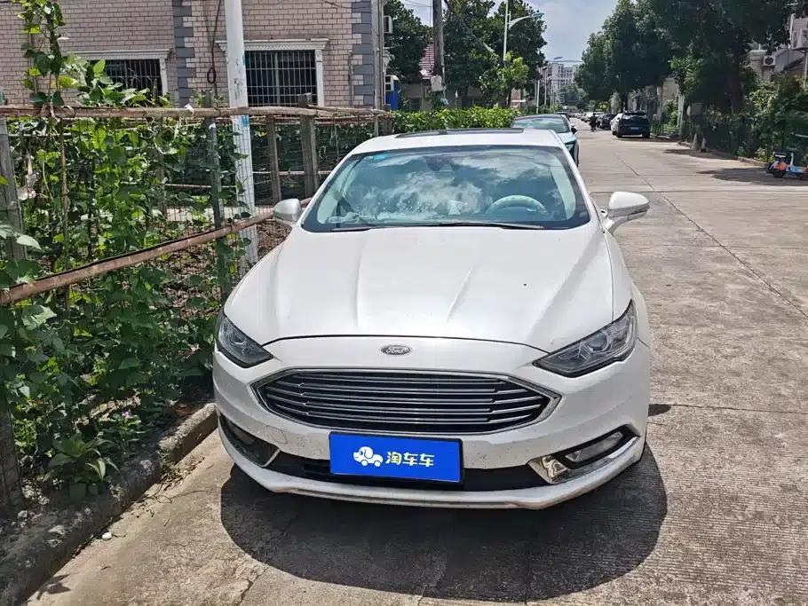 2017 Ford Mondeo EcoBoost 180 Luxury — миниатюра 2