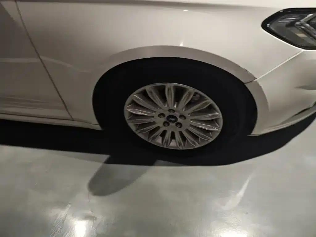2013 Ford Mondeo 2.0L GTDi200 Fashion Edition — миниатюра 26
