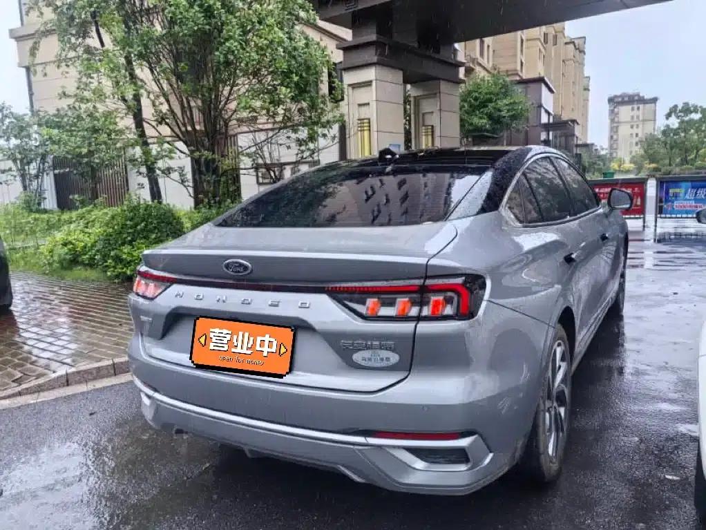 2022 Ford Mondeo Facelift EcoBoost 245 Supreme Edition — миниатюра 4