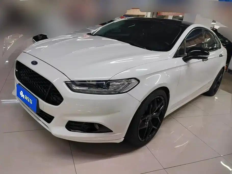 2013 Ford Mondeo 2.0L GTDi240 Luxury Sport — миниатюра 1