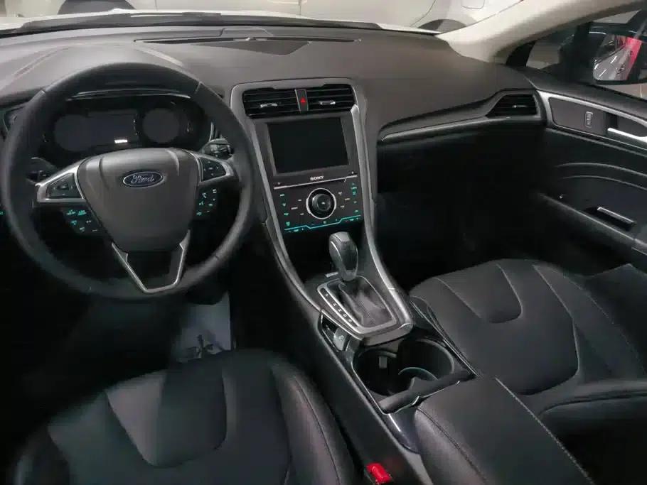 2013 Ford Mondeo 2.0L GTDi240 Luxury Sport — миниатюра 12