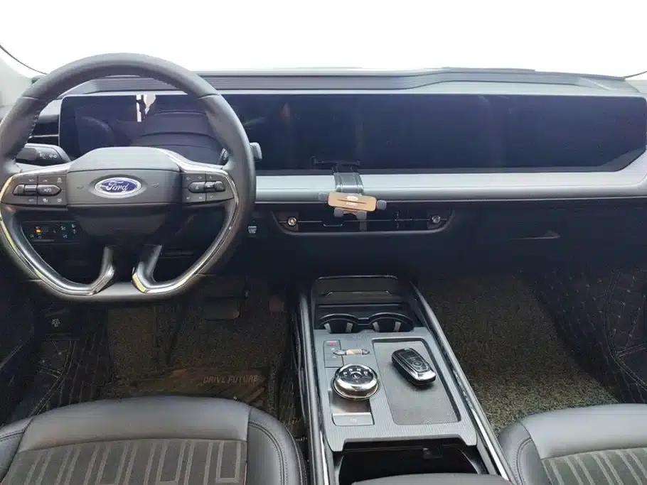 2023 Ford Mondeo EcoBoost 180 Luxury — миниатюра 12