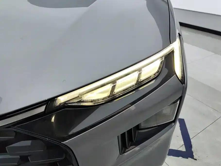 2023 Ford Mondeo EcoBoost 180 Luxury — миниатюра 5