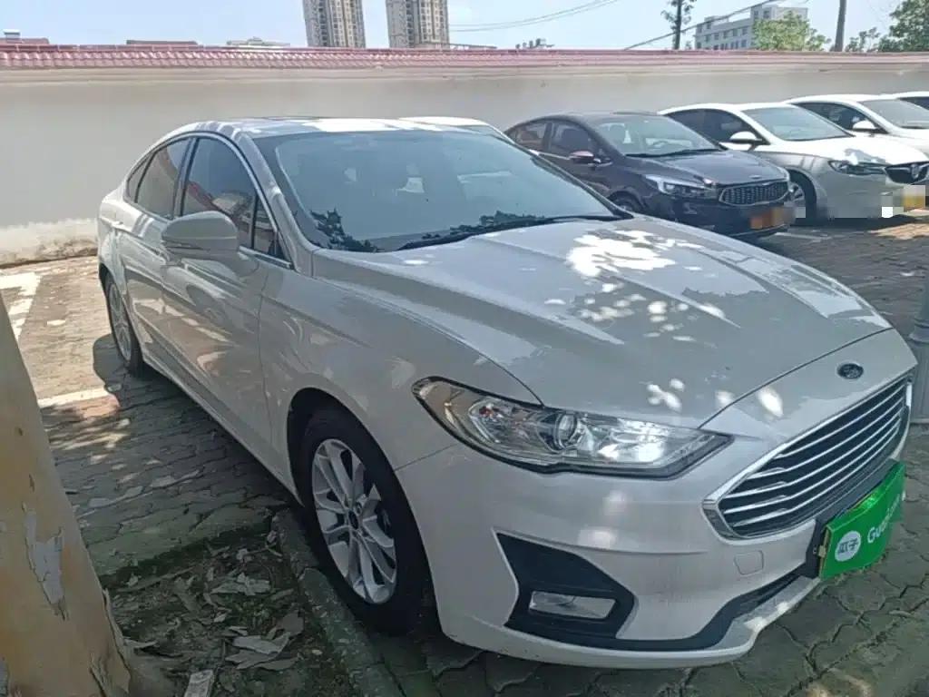 2018 Ford Mondeo EcoBoost 180 Intelligent Fashion Edition (China VI Emission Standard) — миниатюра 4