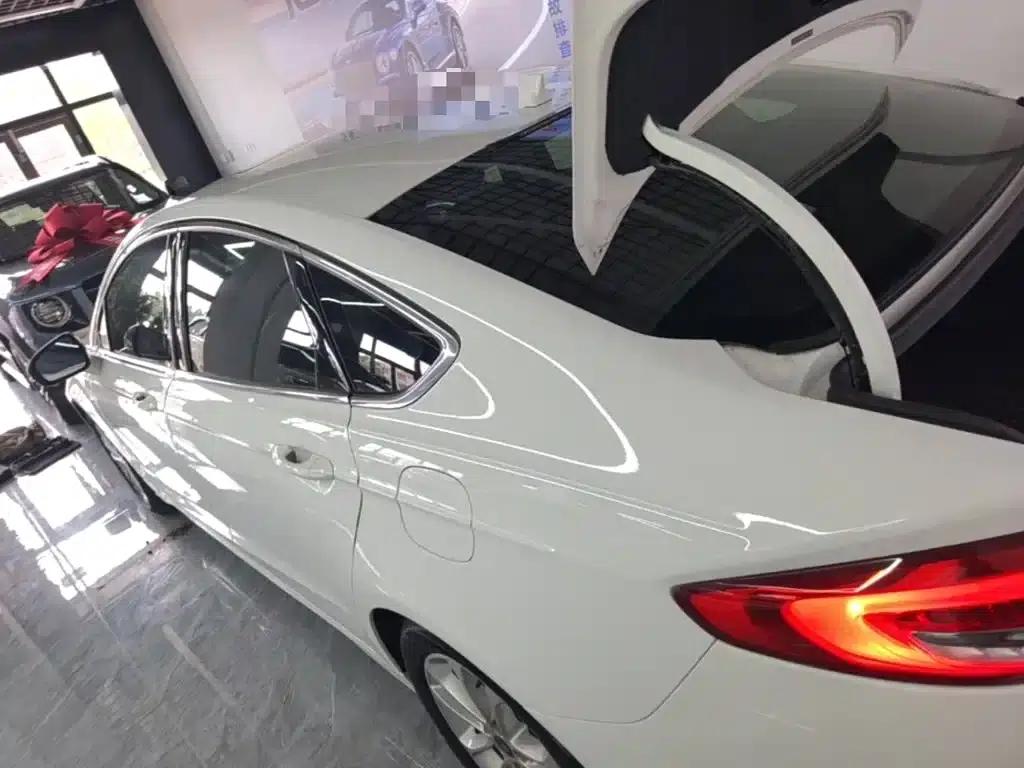 2018 Ford Mondeo EcoBoost 200 Intelligent Fashion Edition (China VI Emission Standard) — миниатюра 5