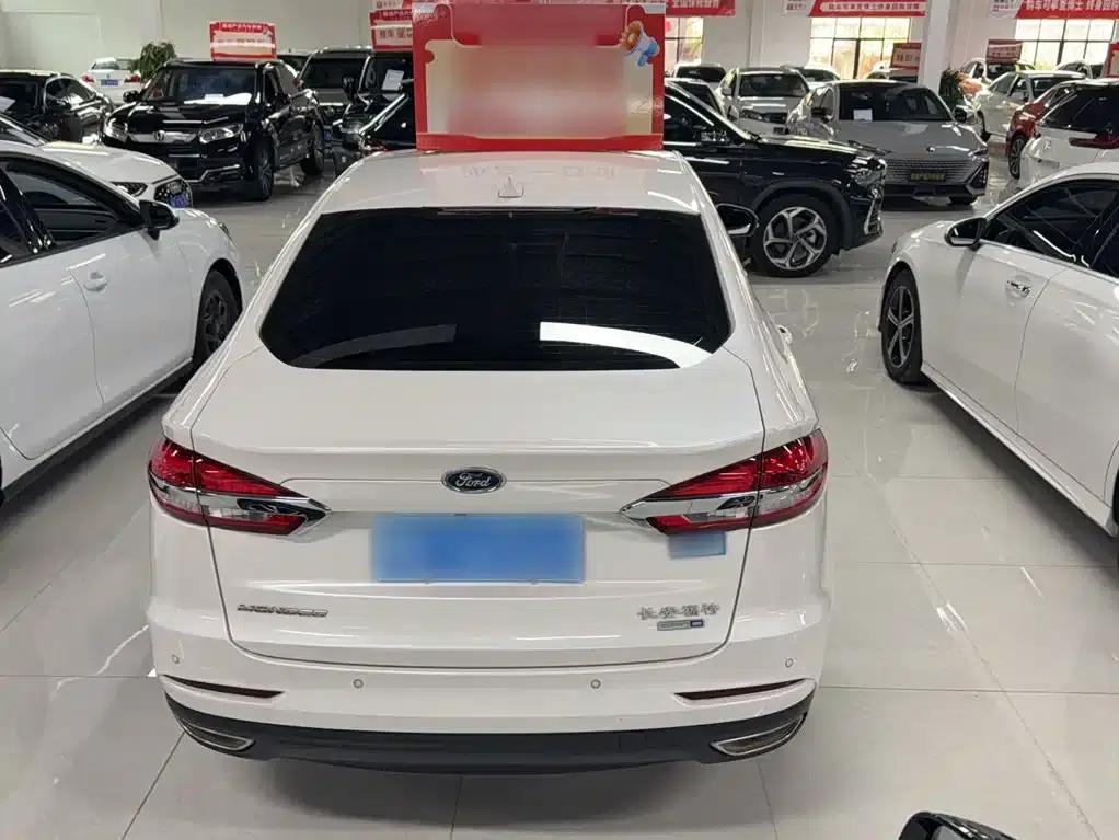 2020 Ford Mondeo EcoBoost 180 Fashion Edition — миниатюра 12