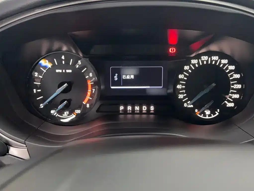 2020 Ford Mondeo EcoBoost 180 Fashion Edition — миниатюра 5