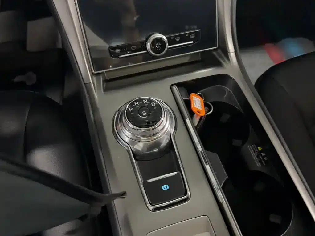 2020 Ford Mondeo EcoBoost 180 Fashion Edition — миниатюра 9