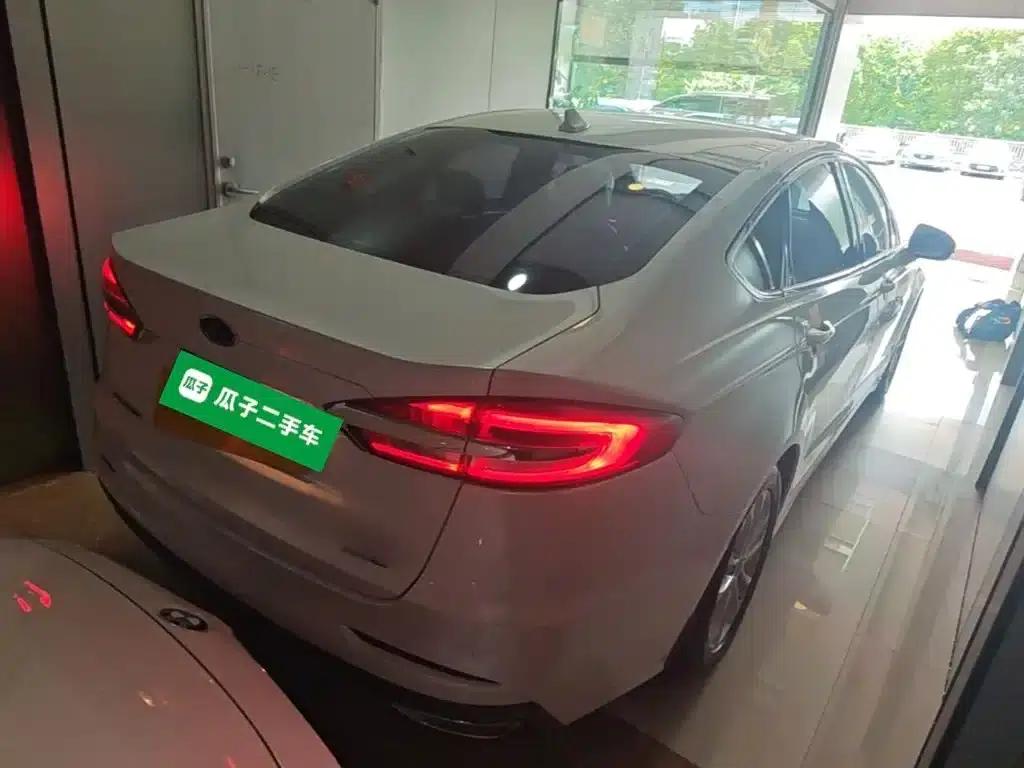 2018 Ford Mondeo EcoBoost 180 Intelligent Fashion Edition (China VI Emission Standard) — миниатюра 7