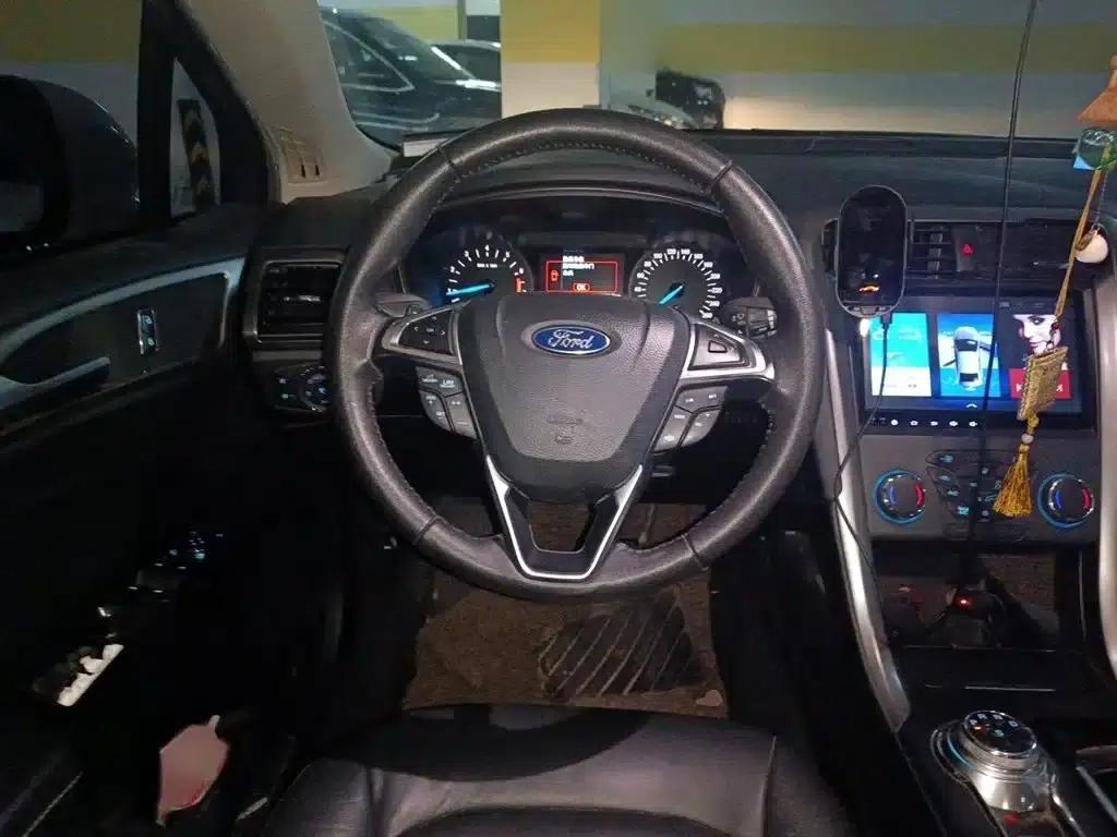 2017 Ford Mondeo EcoBoost 180 Fashion Edition — миниатюра 3