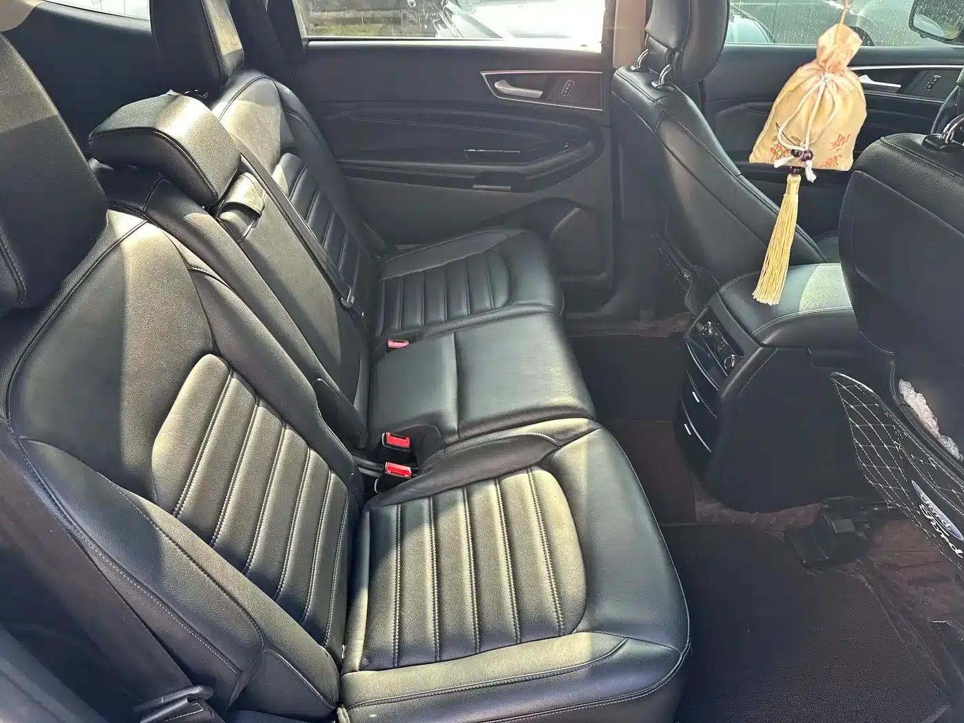 Edge 2015 2.0T GTDi 2WD Luxury Edition — миниатюра 17
