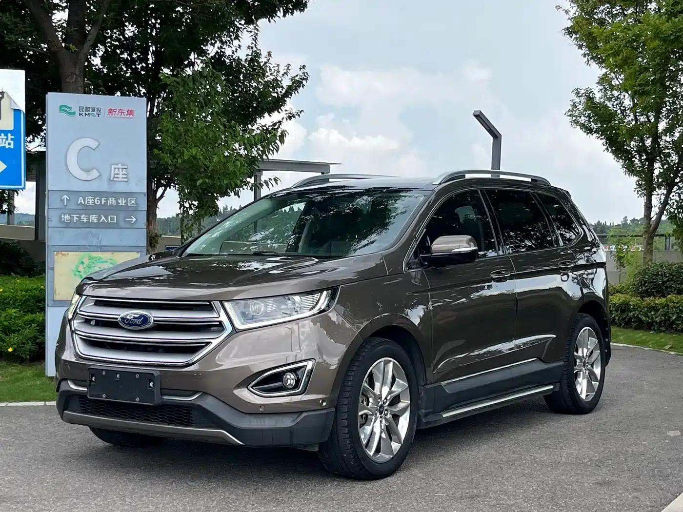 Edge 2016 EcoBoost 245 AWD Premium 7-Seater — миниатюра 1