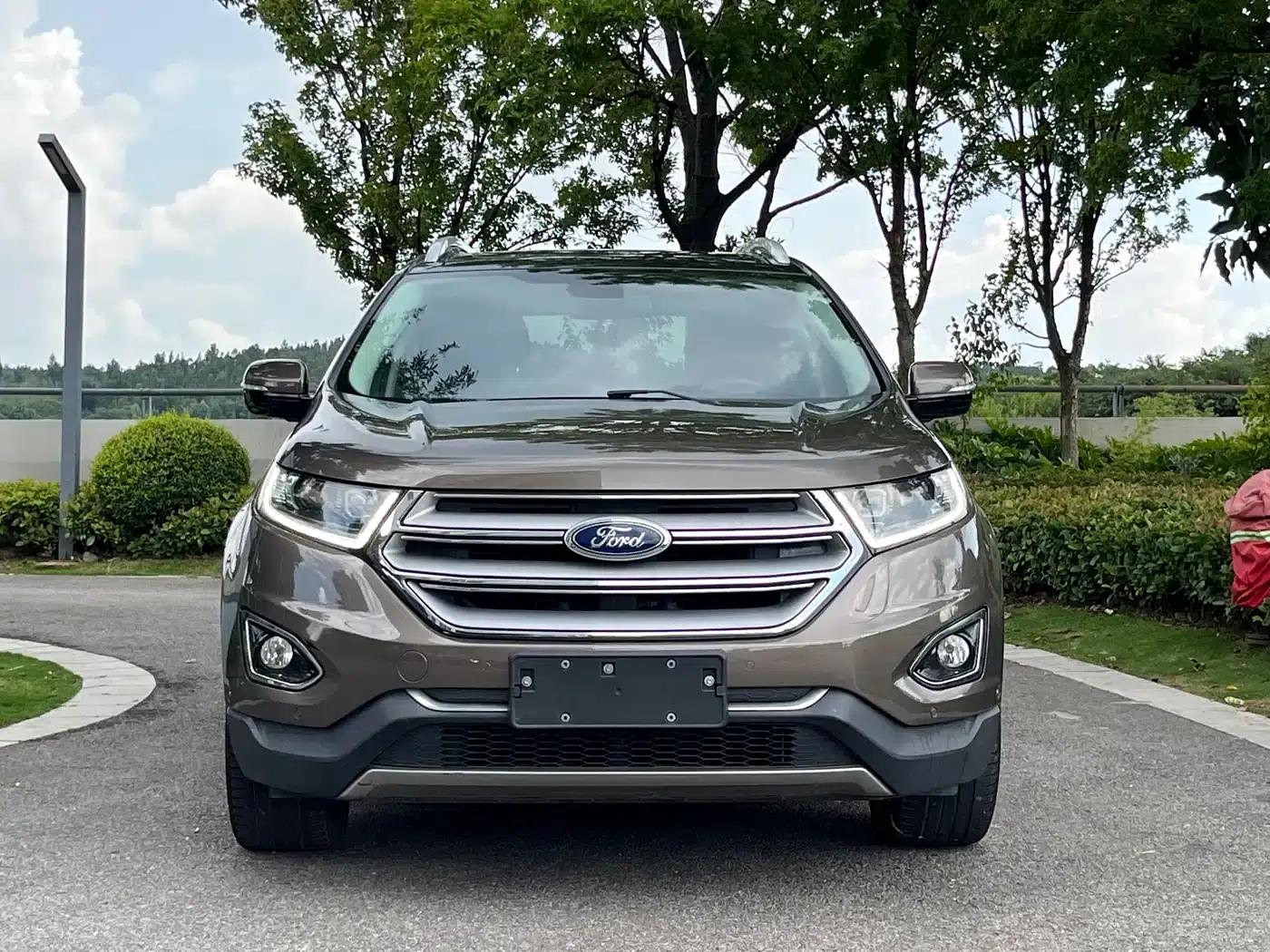 Edge 2016 EcoBoost 245 AWD Premium 7-Seater — миниатюра 2