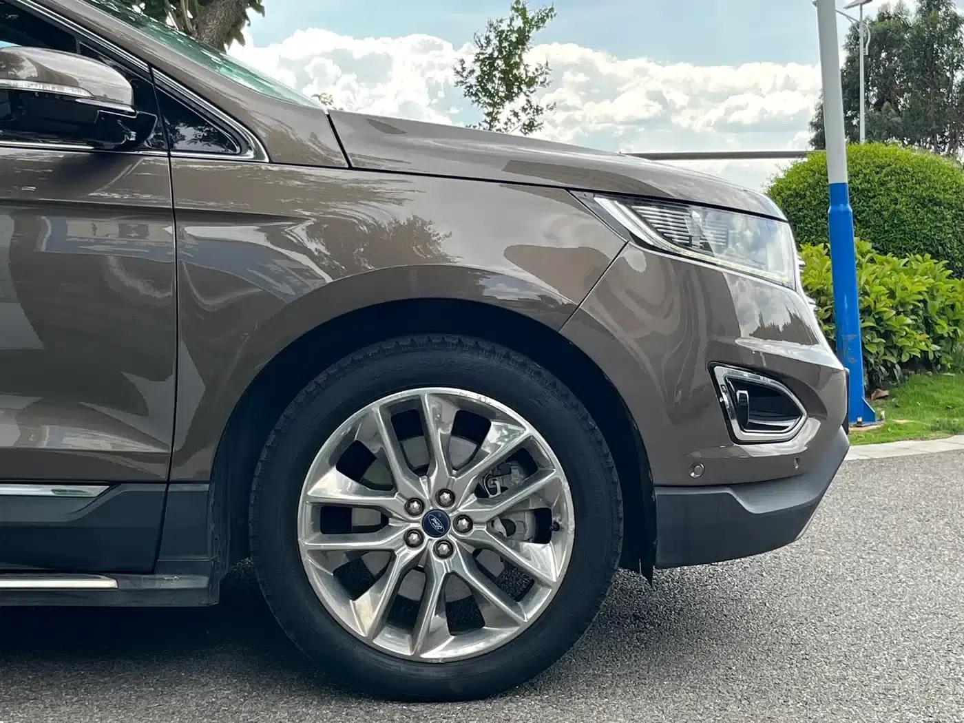 Edge 2016 EcoBoost 245 AWD Premium 7-Seater — миниатюра 23
