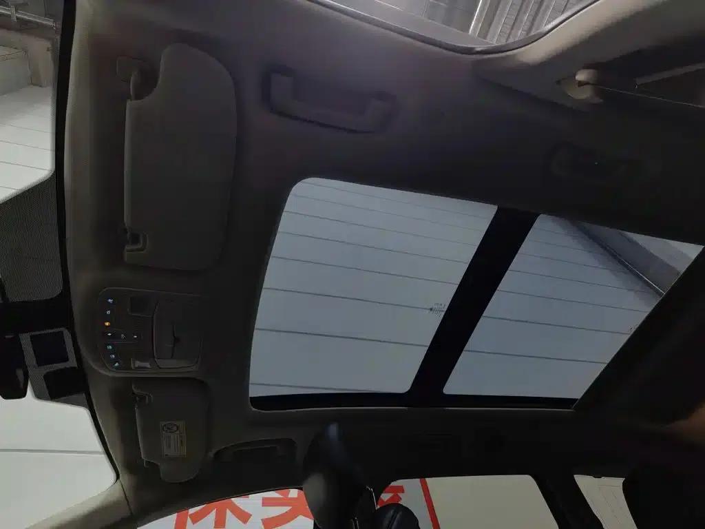 Edge 2015 2.7T GTDi AWD Sport 7-seater — миниатюра 14