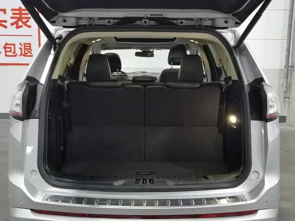 Edge 2015 2.7T GTDi AWD Sport 7-seater — миниатюра 16