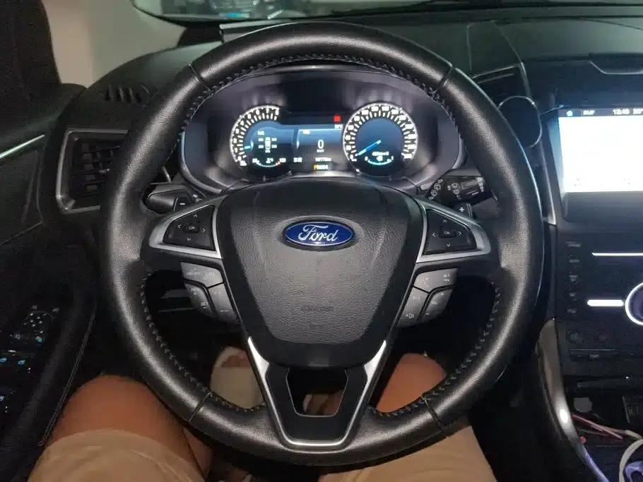 Edge 2016 EcoBoost 245 AWD Premium 7-Seater — миниатюра 15
