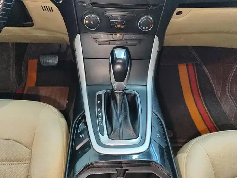 Edge 2018 EcoBoost 245 2WD Elite 5-seater (China VI Emission Standard) — миниатюра 16