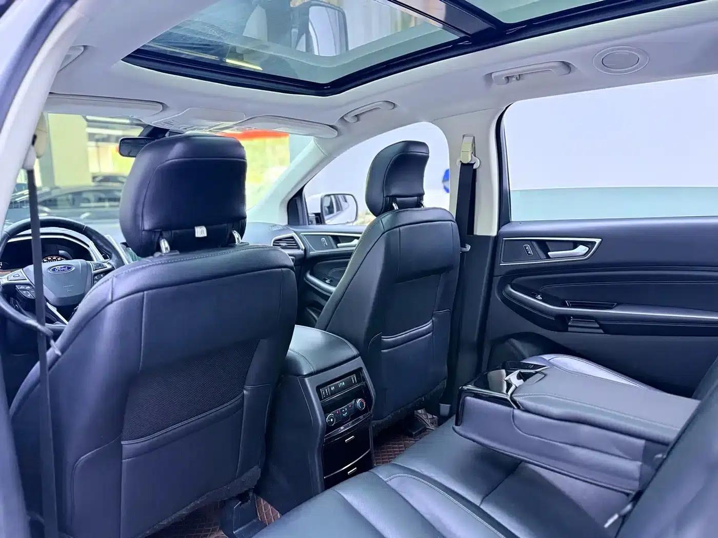 Edge 2018 EcoBoost 245 2WD Luxury 7-seater (National V Emission Standard) — миниатюра 18