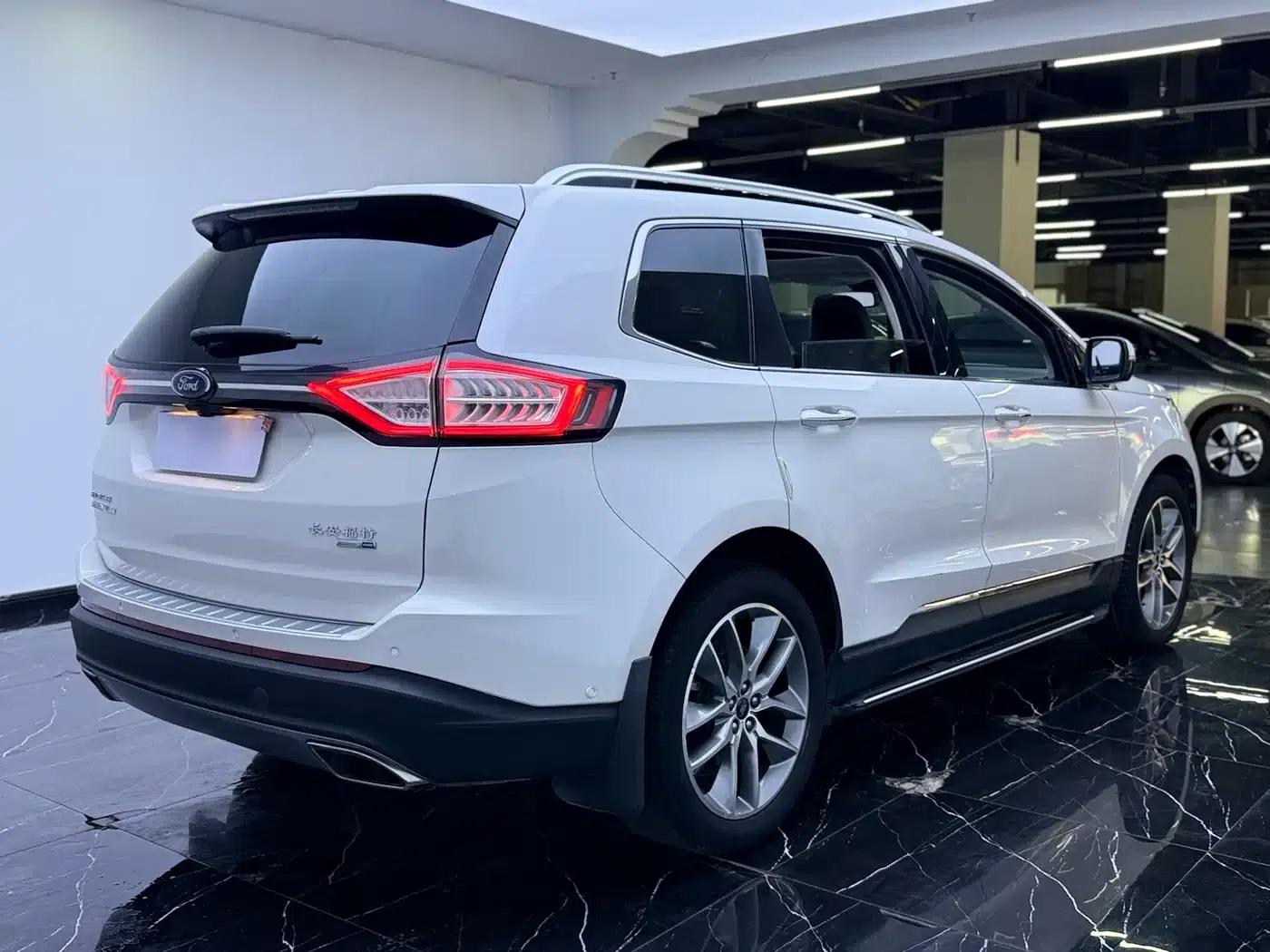 Edge 2018 EcoBoost 245 2WD Luxury 7-seater (National V Emission Standard) — миниатюра 25