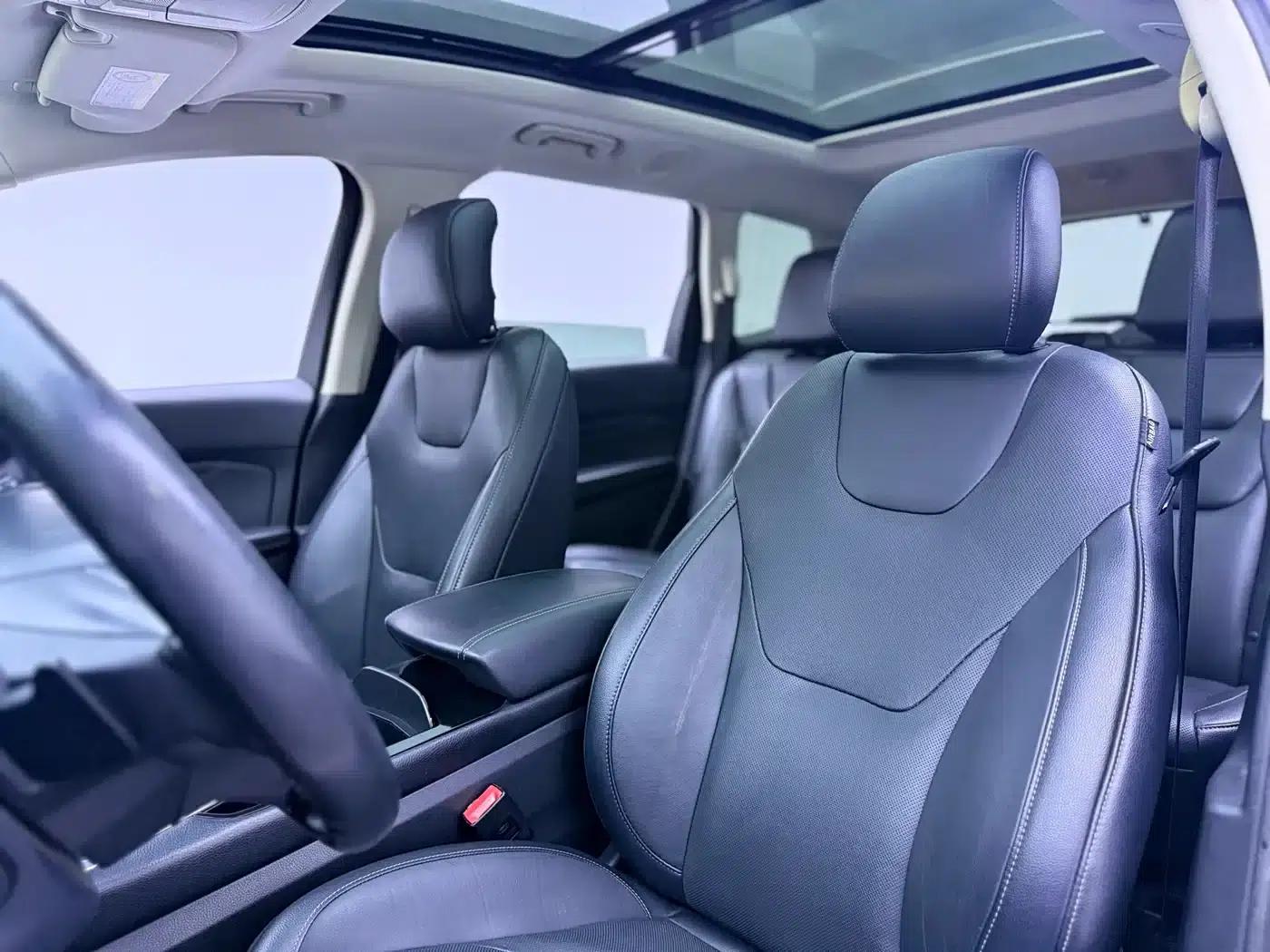Edge 2018 EcoBoost 245 2WD Luxury 7-seater (National V Emission Standard) — миниатюра 7