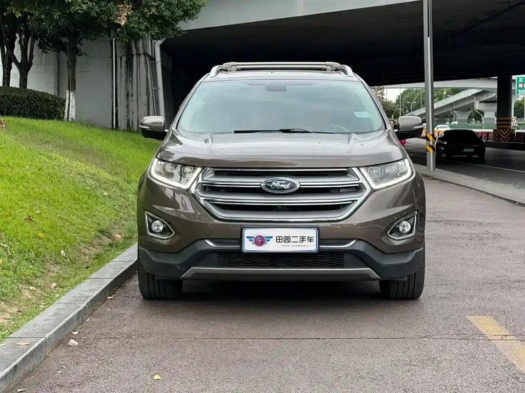 2016 Ford Edge EcoBoost 245 2WD Luxury 7-seater — миниатюра 2