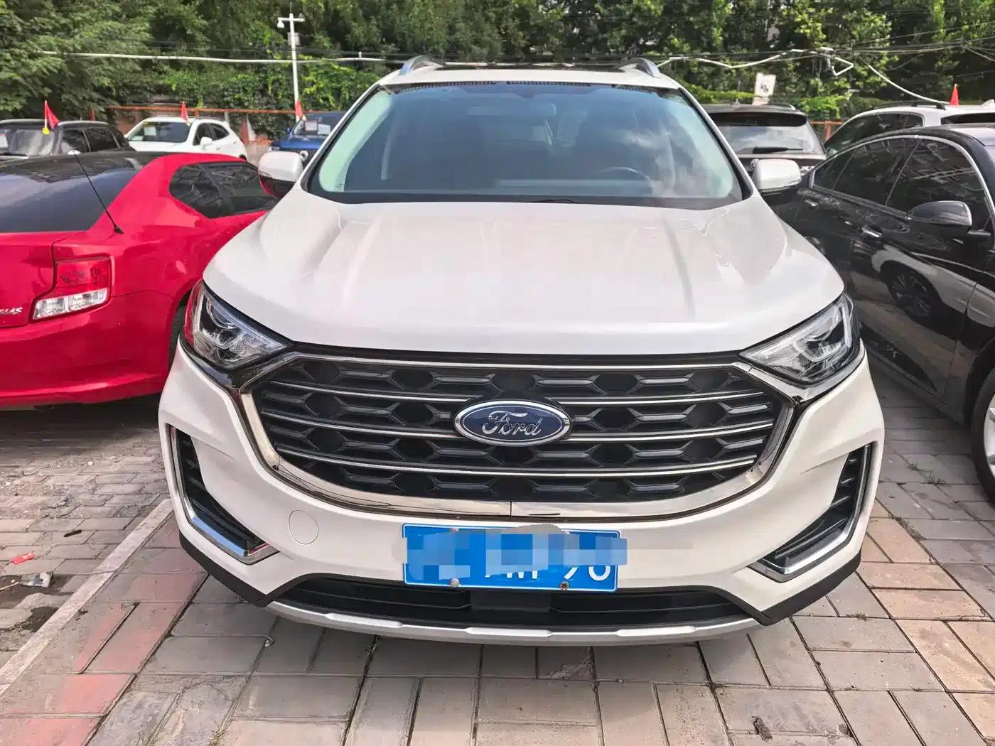 Edge 2021 PLUS EcoBoost 245 2WD Platinum Edition 5-seater — миниатюра 2