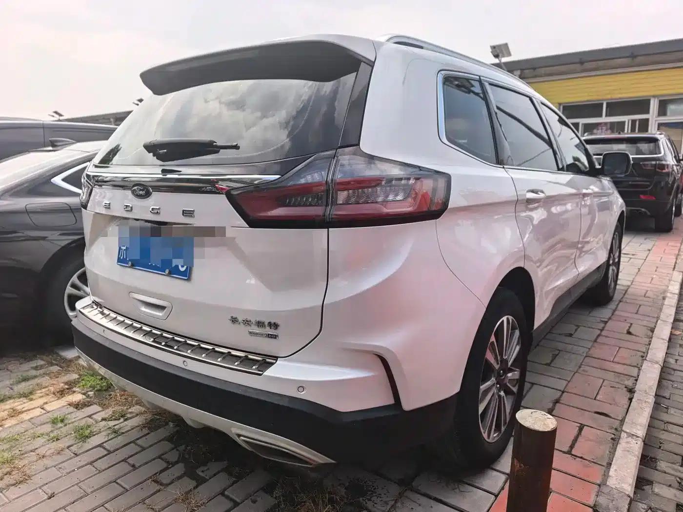 Edge 2021 PLUS EcoBoost 245 2WD Platinum Edition 5-seater — миниатюра 13
