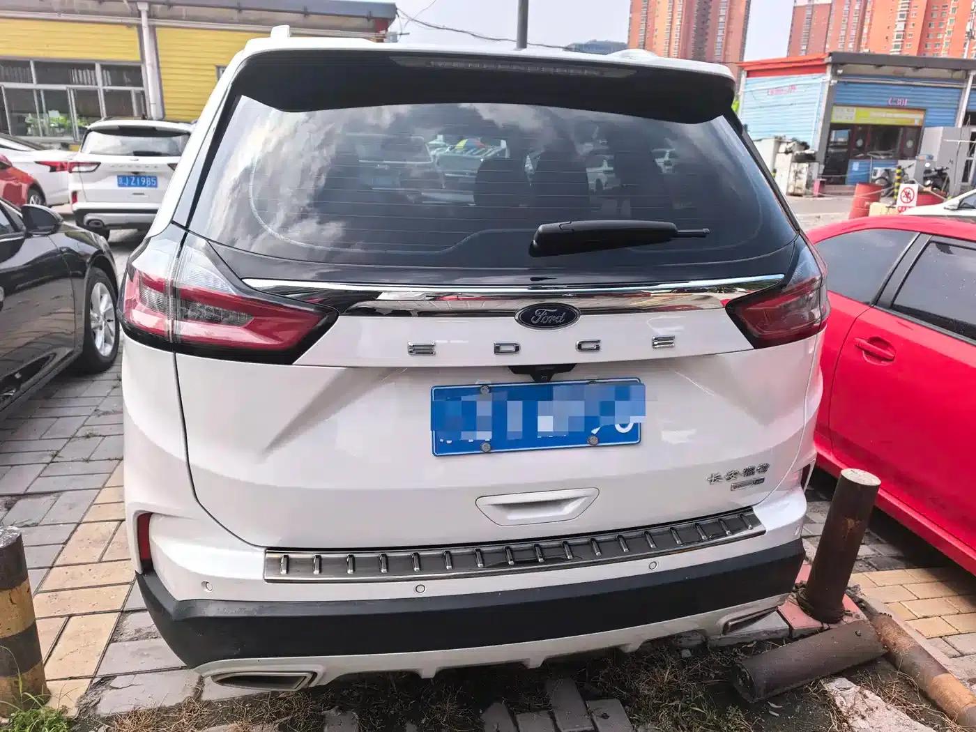 Edge 2021 PLUS EcoBoost 245 2WD Platinum Edition 5-seater — миниатюра 14