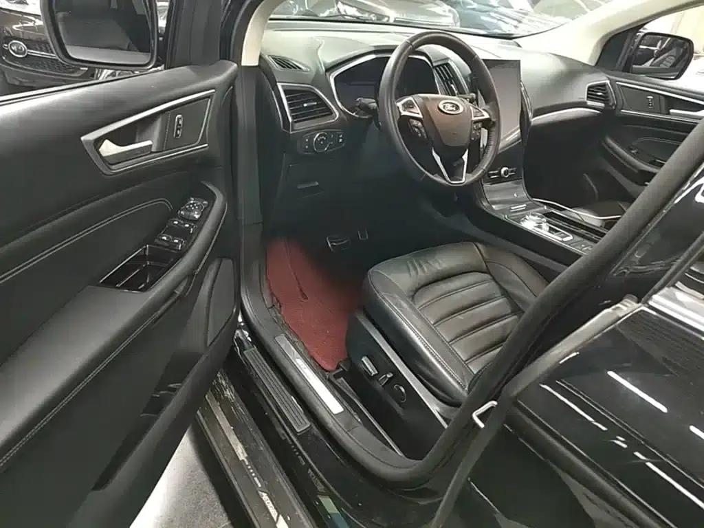 2020 Ford Edge EcoBoost 245 2WD Luxury 7-seater — миниатюра 16