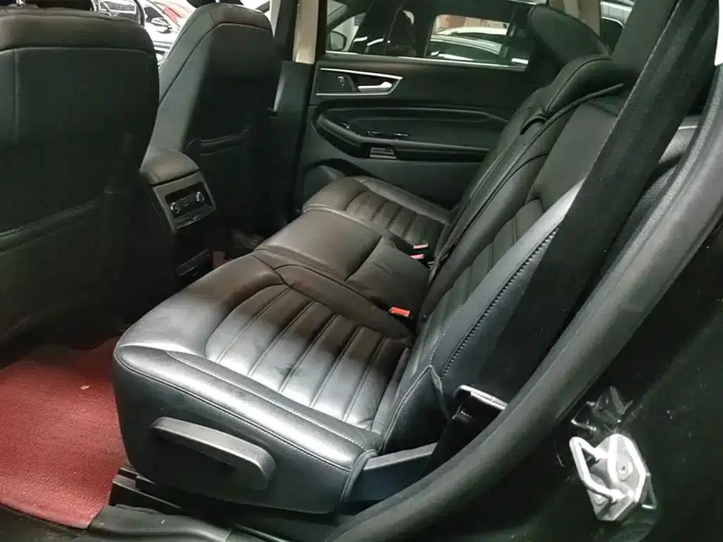 2020 Ford Edge EcoBoost 245 2WD Luxury 7-seater — миниатюра 17