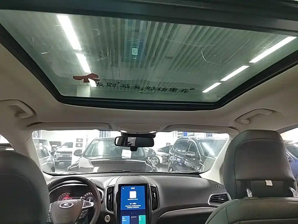 2020 Ford Edge EcoBoost 245 2WD Luxury 7-seater — миниатюра 18