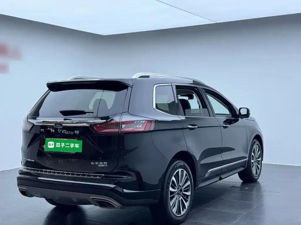 2020 Ford Edge EcoBoost 245 2WD Luxury 7-seater — миниатюра 7