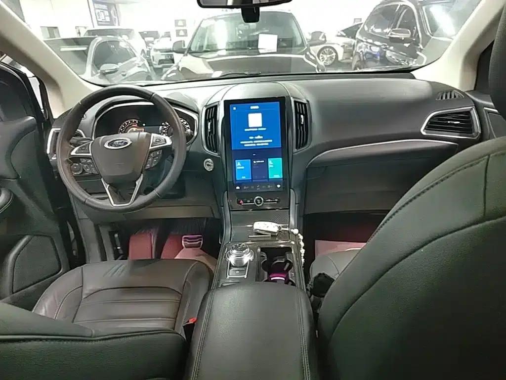 2020 Ford Edge EcoBoost 245 2WD Luxury 7-seater — миниатюра 10
