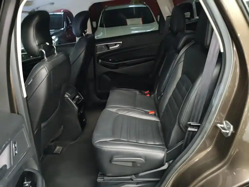 2016 Ford Edge EcoBoost 245 2WD Luxury 7-seater — миниатюра 17