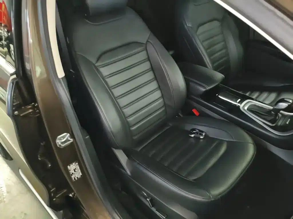 2016 Ford Edge EcoBoost 245 2WD Luxury 7-seater — миниатюра 25