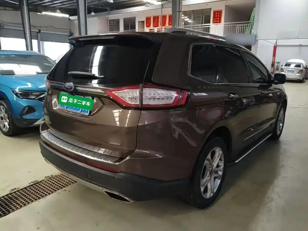 2016 Ford Edge EcoBoost 245 2WD Luxury 7-seater — миниатюра 7