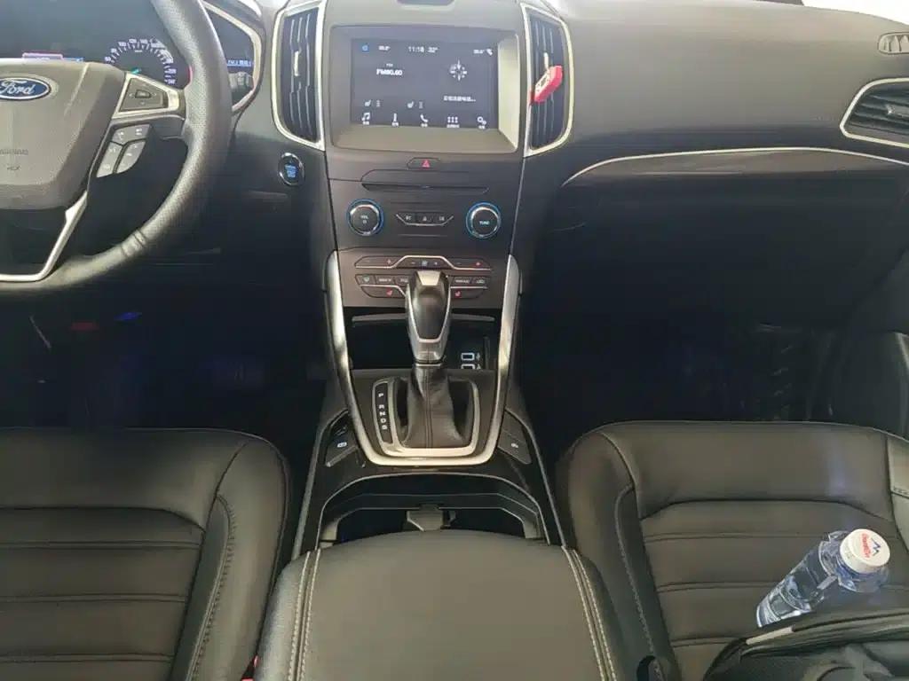 Edge 2018 EcoBoost 245 2WD Luxury 7-seater (National V Emission Standard) — миниатюра 14