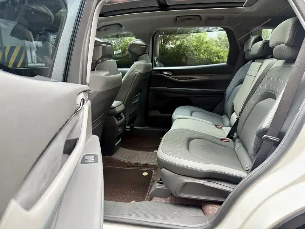 2023 Ford Edge L 2.0T EcoBoost E Hybrid 2WD 7-Seat Luxury — миниатюра 21
